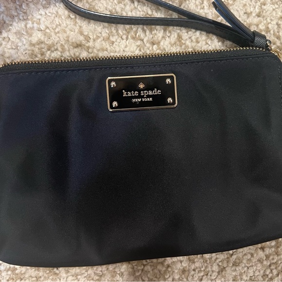 Kate Spade Black Wristlet Clutch - Picture 1 of 2